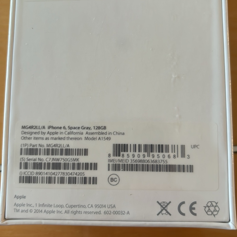 NWT NEW iPhone 6 Space Gray 128gb still in wrapping. - Picture 5 of 5